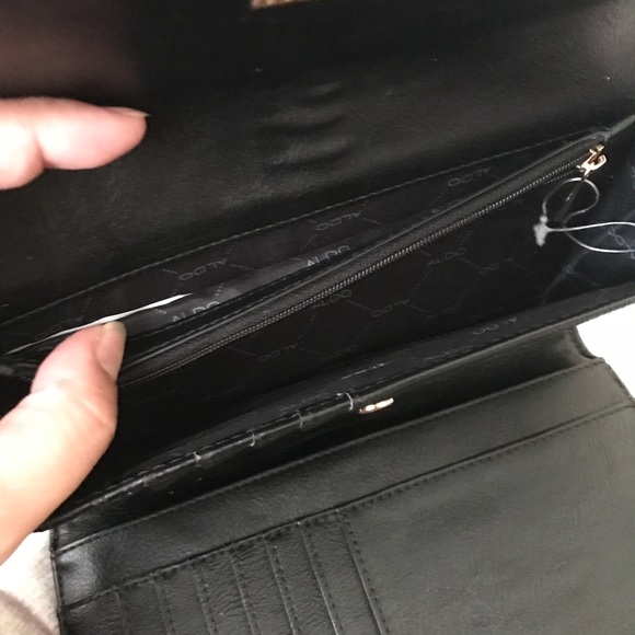 ✨SOLD ✨ ALDO ANIMAL PRINT WALLET/CLUTCH - Picture 3 of 8